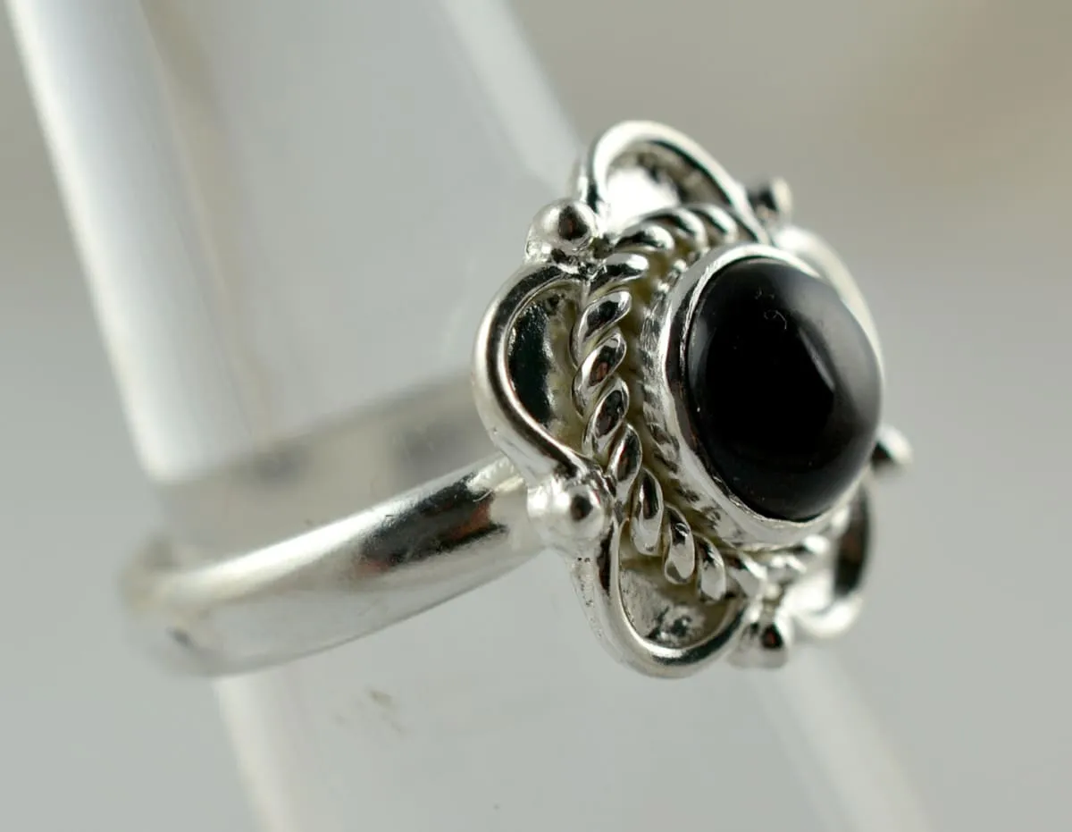 Black Onyx Gemstone Ring in 925 Sterling Silver