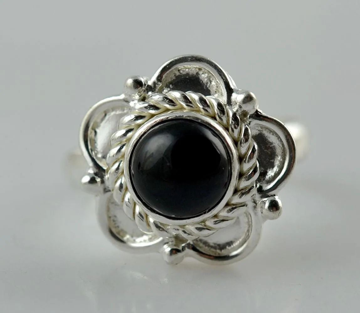 Black Onyx Gemstone Ring in 925 Sterling Silver