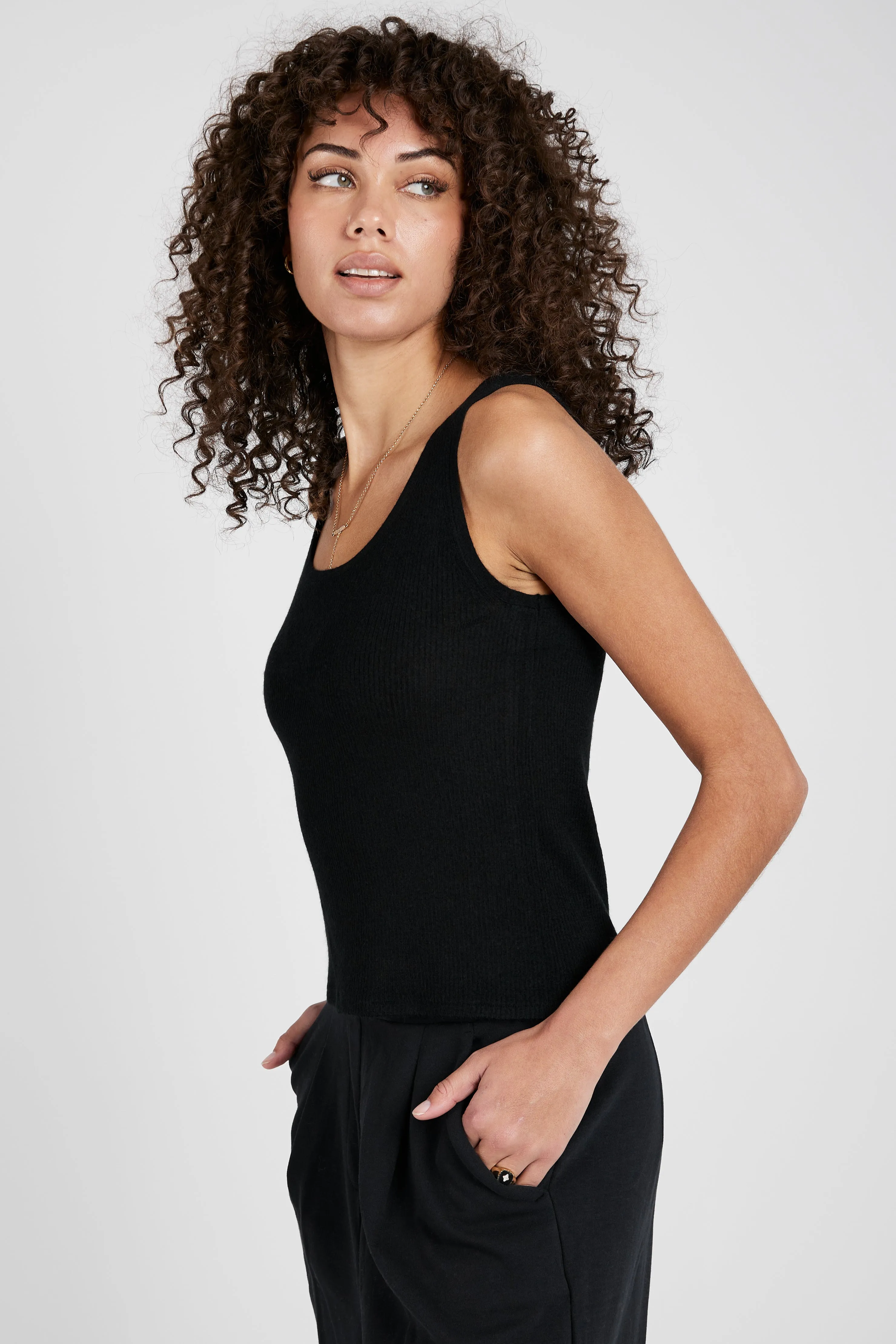 Cassie Cashmere Tank Top in Black