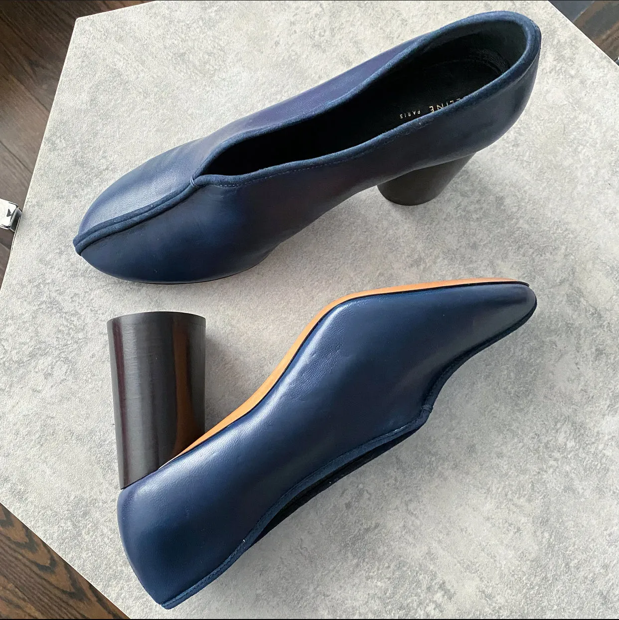 Celine Navy Leather V-Neck Pumps - 38 (7.5)