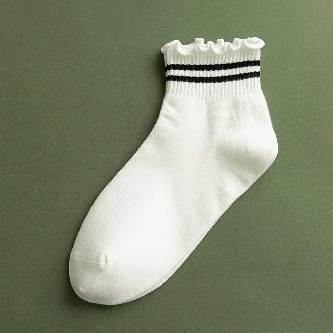 Motive Socks With Ruffles Hem