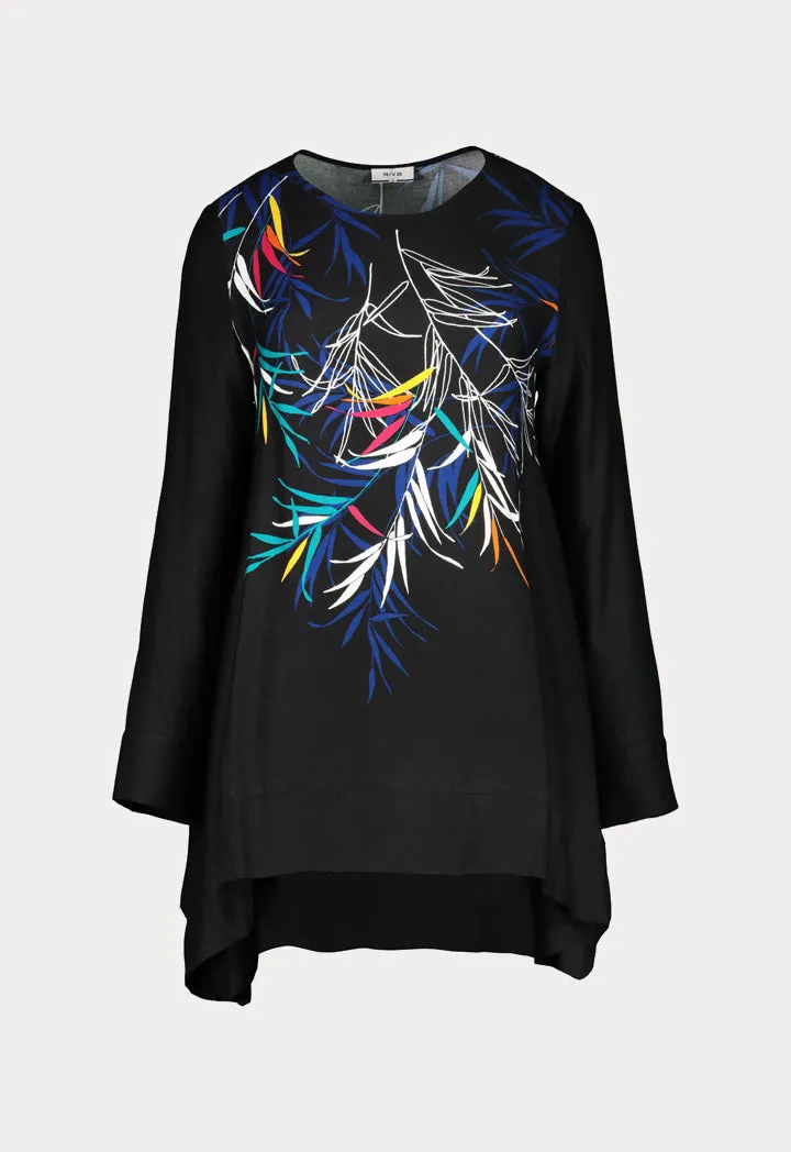 Printed Asymmetric Hem Blouse