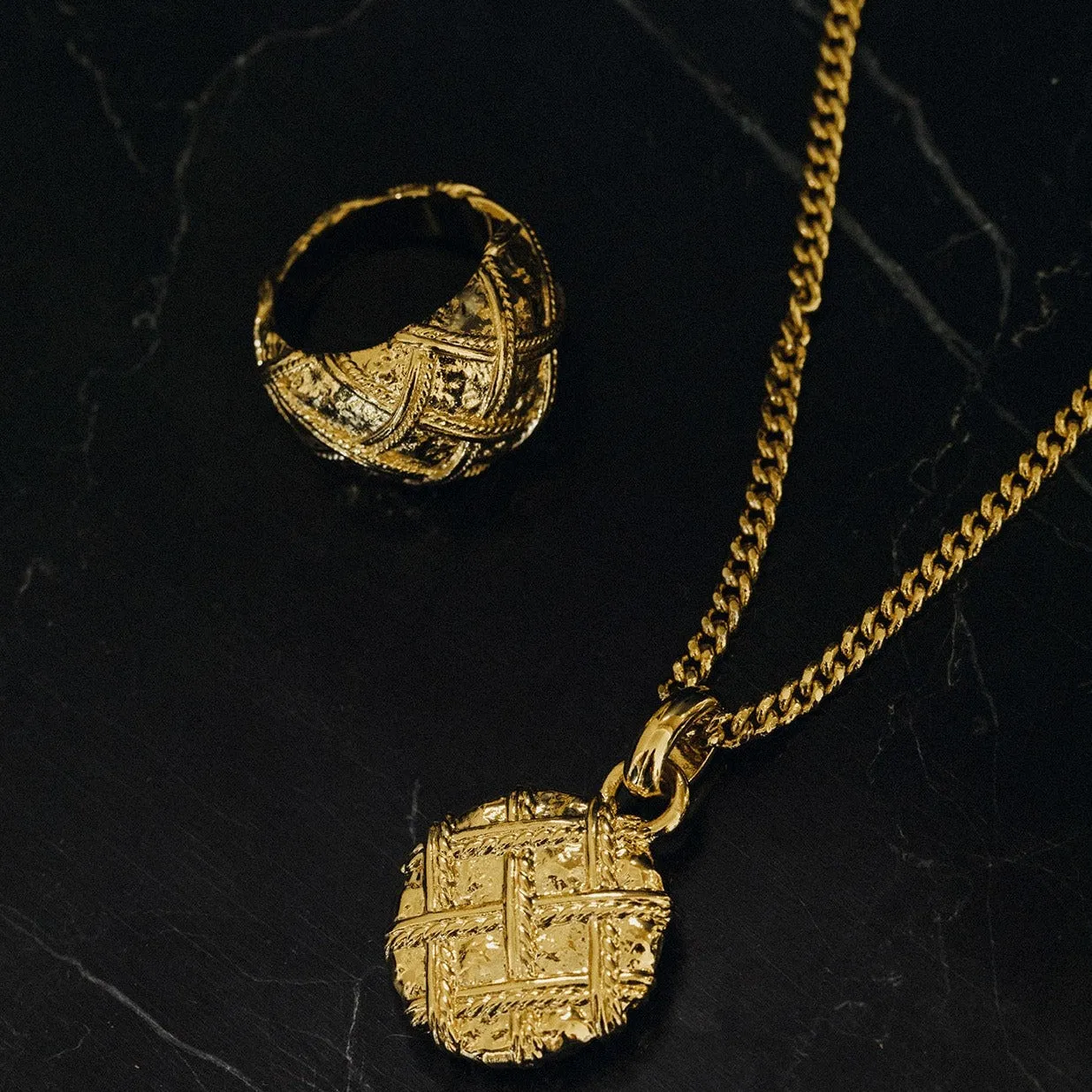 Quilted Texture Medallion Necklace