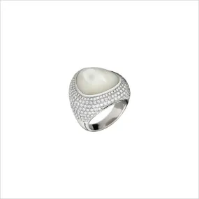 Triadra 18K Gold & Mother of Pearl Ring with Diamonds